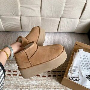 UGG Women's Classic Ultra Platform Chestnut